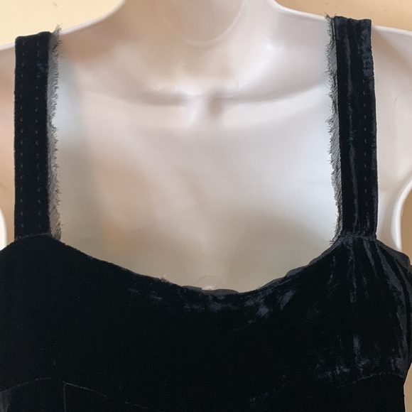 Tahari crushed black crushed velvet cocktail dress size 2 - Picture 4 of 10